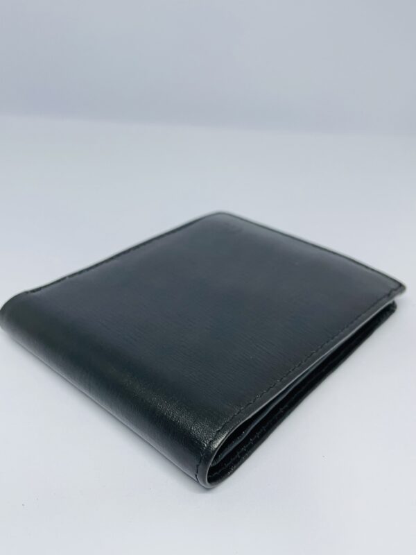 Luxury Bi-Fold Wallet – Classic Design for Men