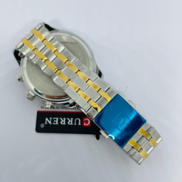 FB(112) Curren men's watch worn on wrist
