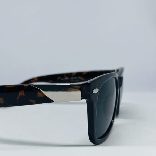 High-quality black polarized sunglasses for men everyday wear