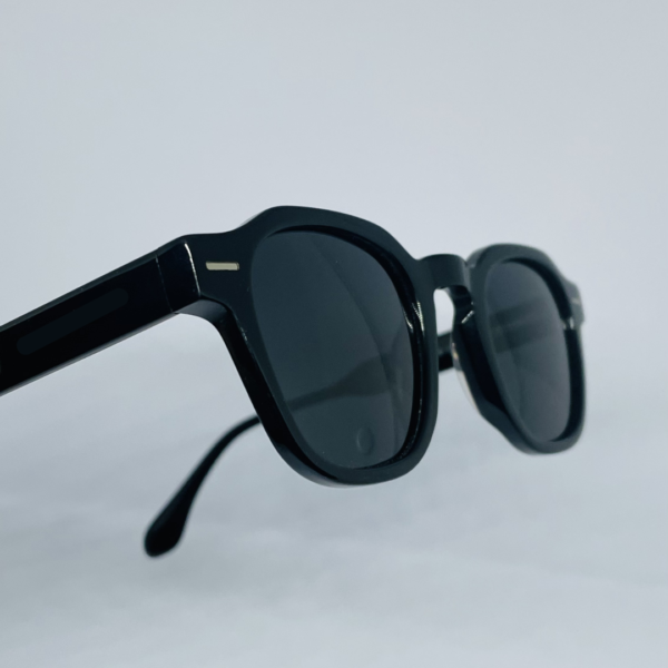 Stylish polarized sunglasses men outdoor UV protection