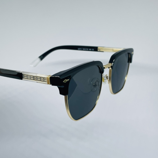 Premium sunglasses stylish UV400 eyewear