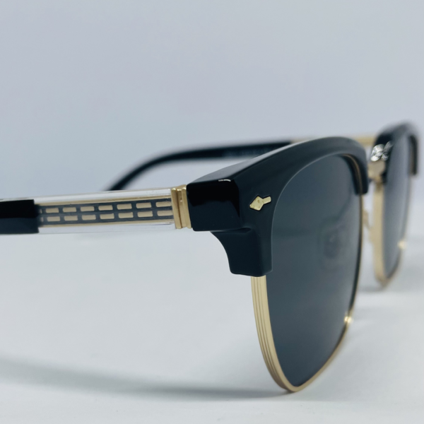 Stylish sunglasses UV400 protection eyewear