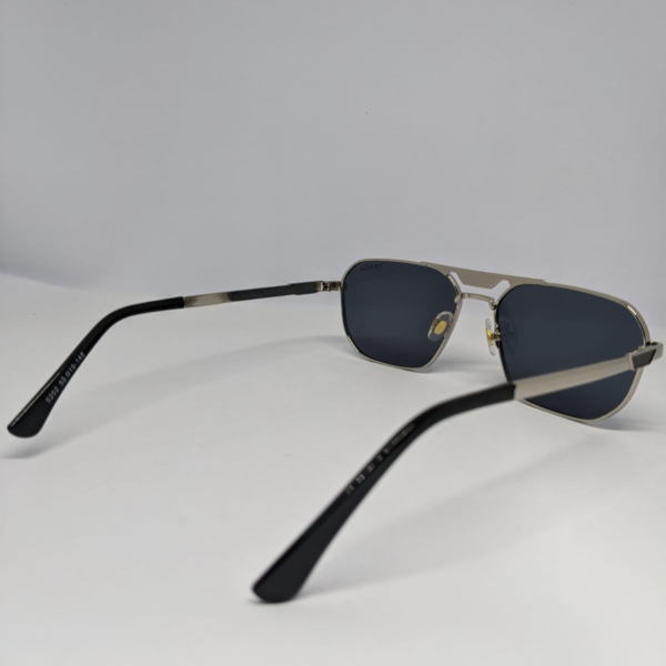 sunglasses-side-profile.jpg Sunglasses side profile lightweight frame