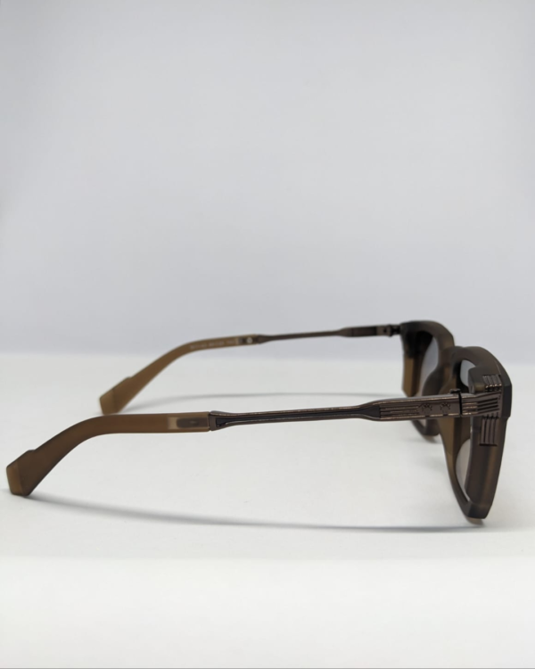 MIGNON FB (13) Square frame olive brown acetate sunglasses rear angle showing bronze metal hinge detail