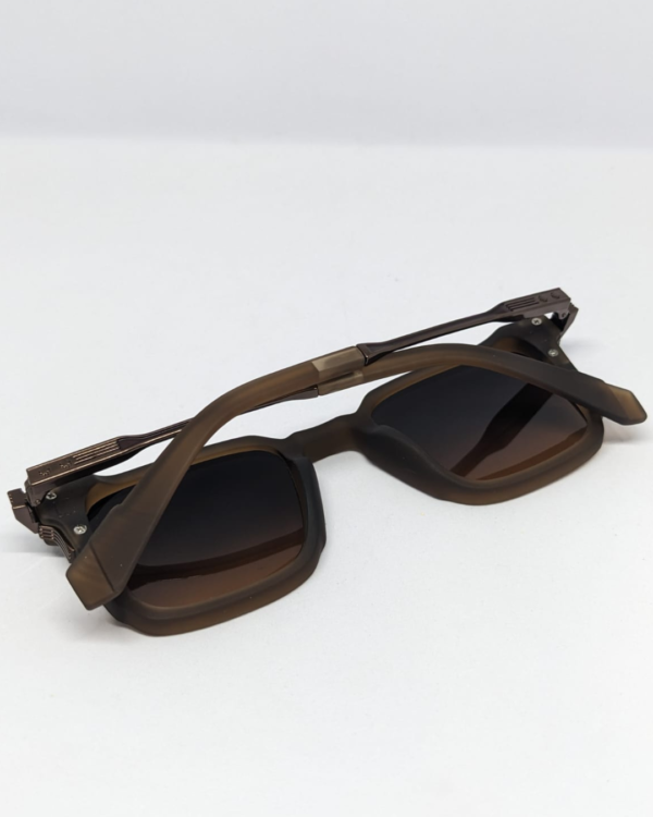 MIGNON FB (18) Square wayfarer sunglasses matte brown frame folded flat lay top view