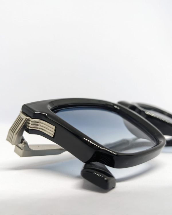 MIGNON FB (2) Blue gradient lens sunglasses showing dark to light tint