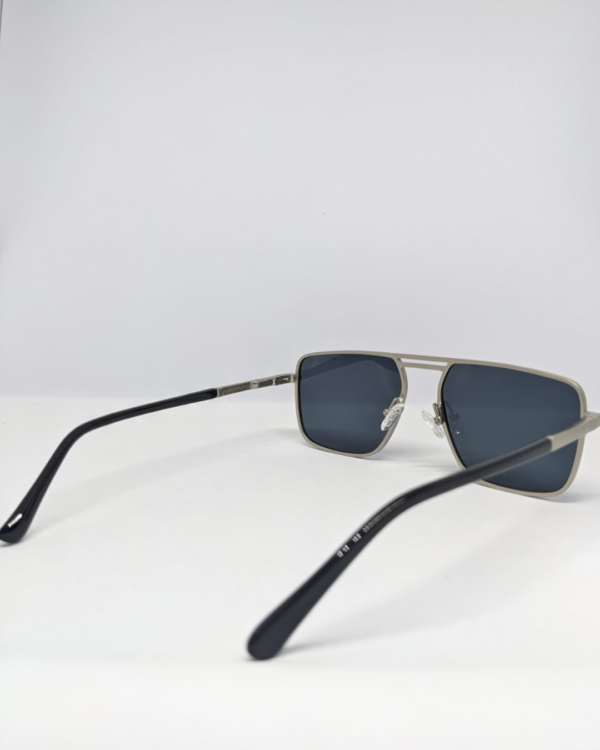 MIGNON FB (5) Square navigator sunglasses with case and cleaning cloth