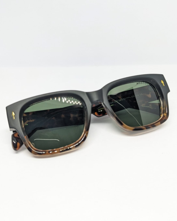 MIGNON FB (5) Front view of tortoiseshell square sunglasses with dark green lens