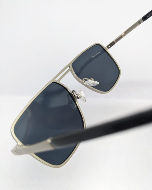 MIGNON FB (9) Square navigator sunglasses folded flat lay silver frame