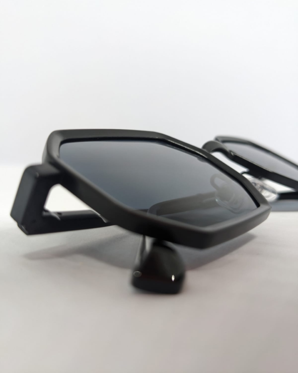 Untitled design(7) Black geometric sunglasses with UV400 protection for men
